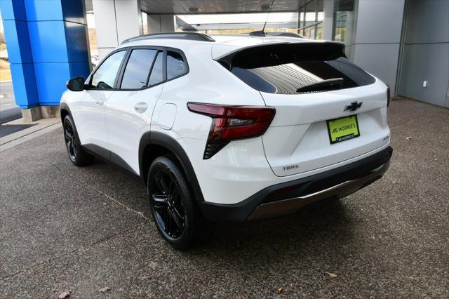 new 2025 Chevrolet Trax car, priced at $25,307