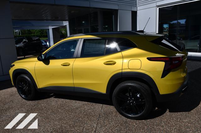 new 2025 Chevrolet Trax car, priced at $26,281