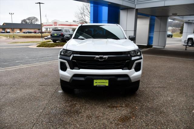 new 2025 Chevrolet Colorado car, priced at $39,999