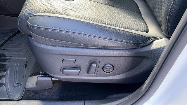 used 2020 Hyundai Santa Fe car, priced at $23,995