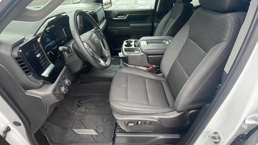 used 2023 Chevrolet Silverado 1500 car, priced at $41,995