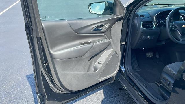 used 2022 Chevrolet Equinox car, priced at $23,995