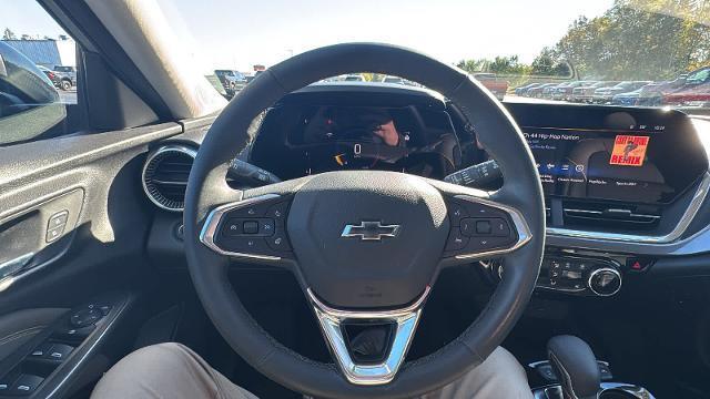 used 2025 Chevrolet Trax car, priced at $23,995
