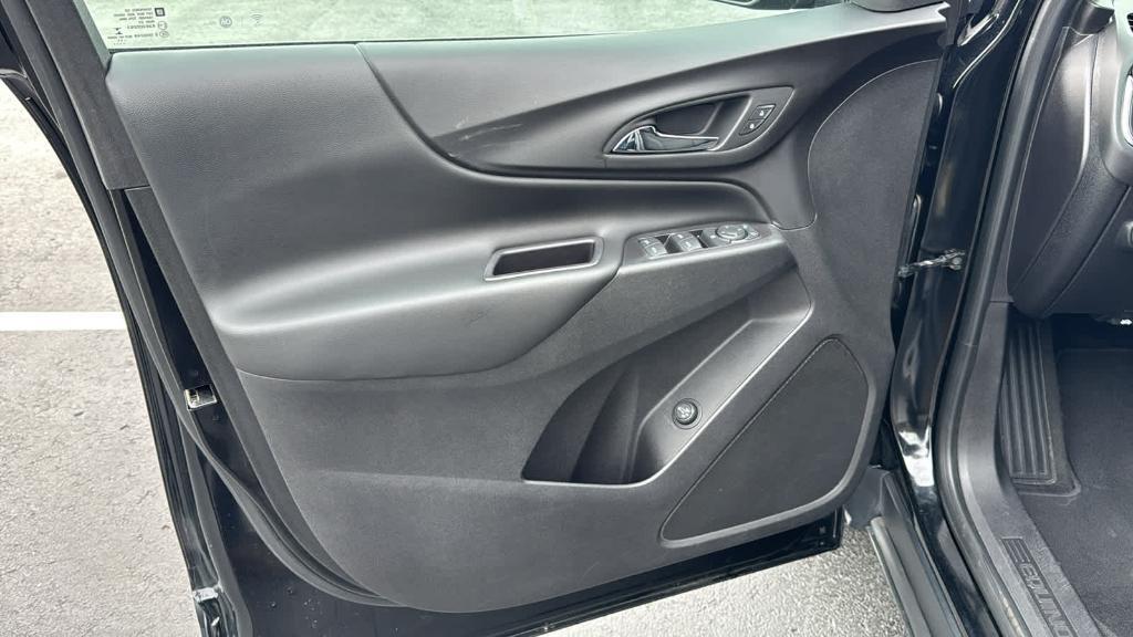 used 2018 Chevrolet Equinox car