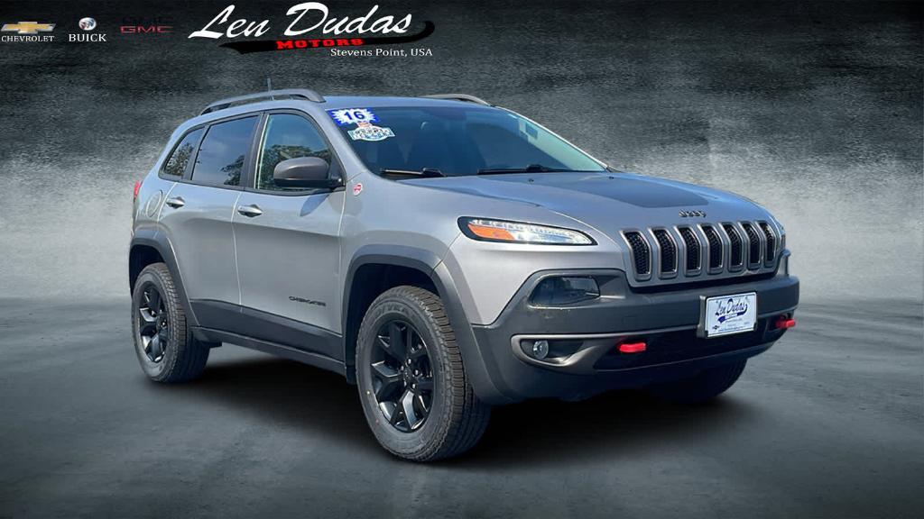 used 2016 Jeep Cherokee car, priced at $16,995