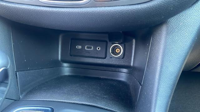 used 2023 Chevrolet Equinox car, priced at $23,995
