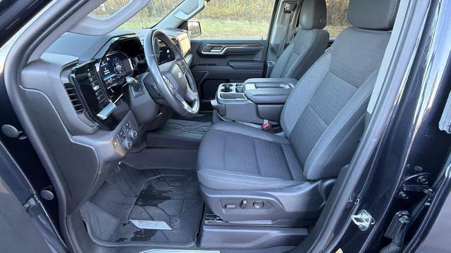 used 2022 Chevrolet Silverado 1500 car, priced at $35,995