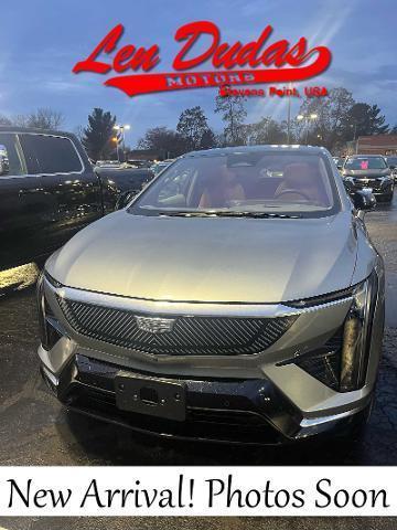 used 2025 Cadillac OPTIQ car, priced at $44,995