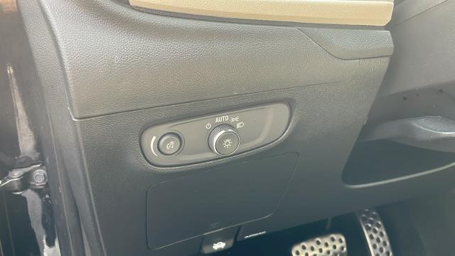 used 2024 Buick Encore GX car, priced at $25,995