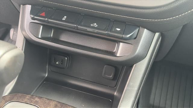 used 2020 GMC Canyon car, priced at $26,995