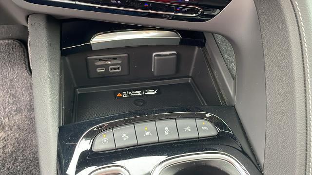 used 2023 Buick Envision car, priced at $33,995