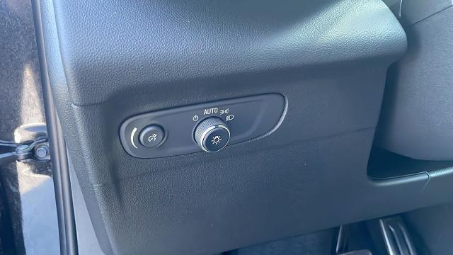 used 2023 Buick Envision car, priced at $29,995