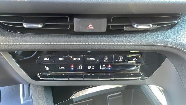 used 2023 Buick Envision car, priced at $29,995