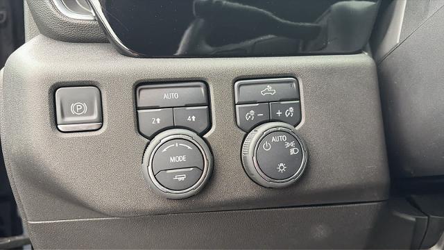 used 2022 Chevrolet Silverado 1500 car, priced at $36,995