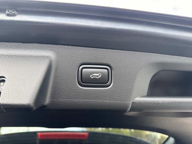 used 2025 Hyundai Palisade car, priced at $36,490