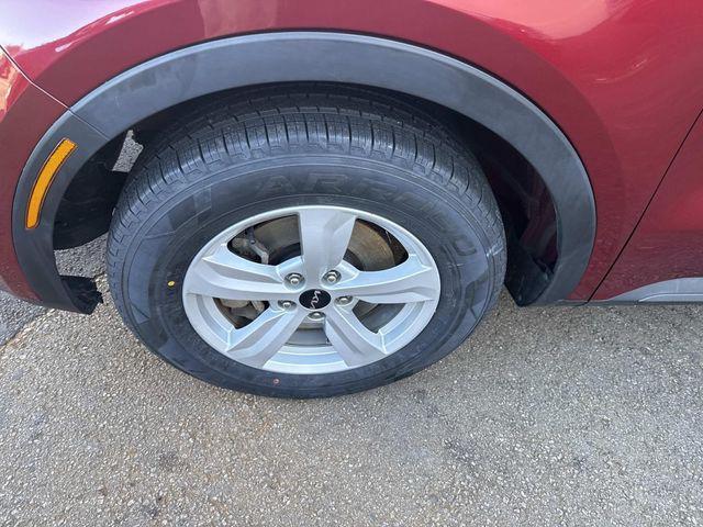 used 2022 Kia Sorento car, priced at $19,090