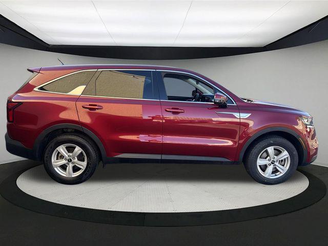 used 2022 Kia Sorento car, priced at $19,090