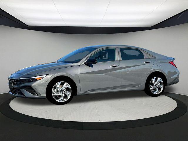 new 2025 Hyundai Elantra car, priced at $25,080