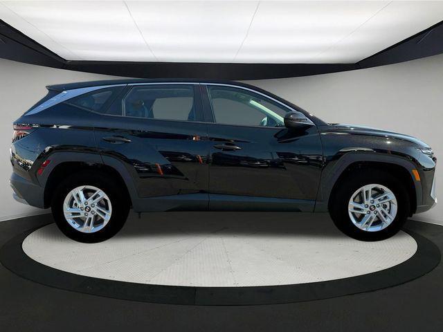 new 2025 Hyundai Tucson car, priced at $31,880