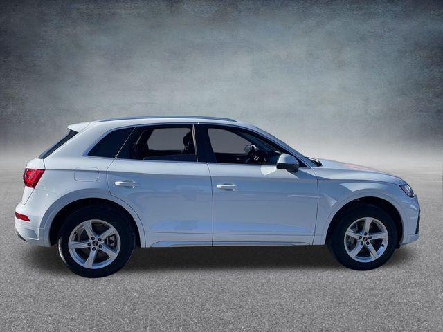 used 2024 Audi Q5 car, priced at $39,090