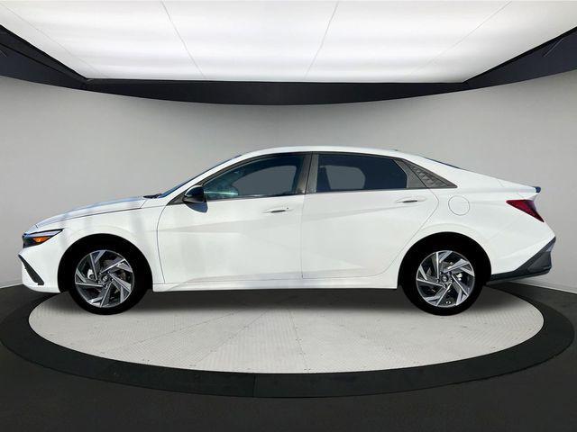 new 2025 Hyundai Elantra car, priced at $25,520