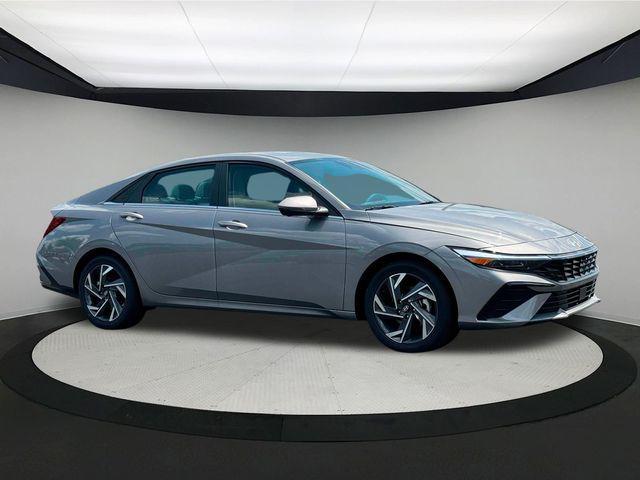 new 2024 Hyundai Elantra car, priced at $28,555