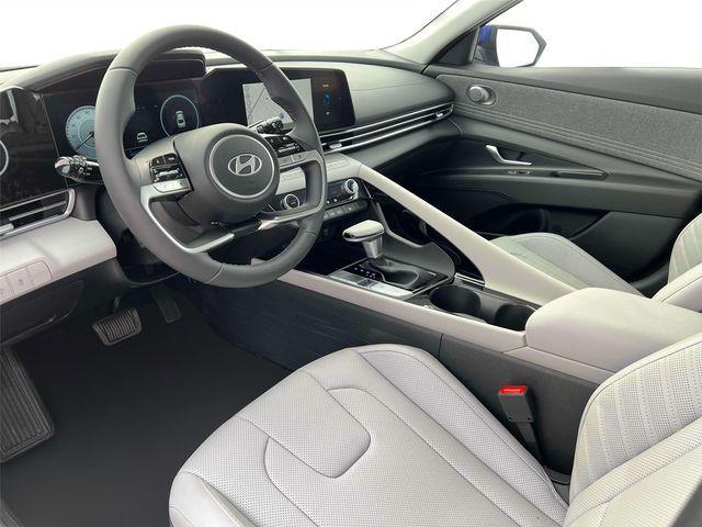 new 2024 Hyundai Elantra car, priced at $28,555