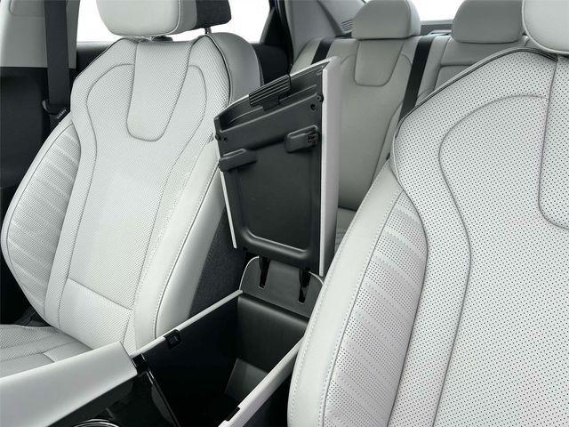 new 2024 Hyundai Elantra car, priced at $28,555
