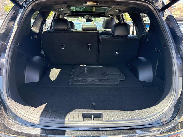 used 2022 Hyundai Santa Fe car, priced at $32,590