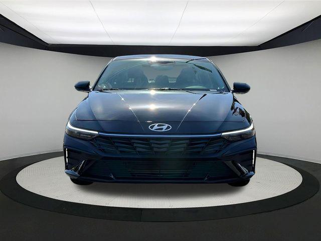 new 2025 Hyundai Elantra car, priced at $20,641