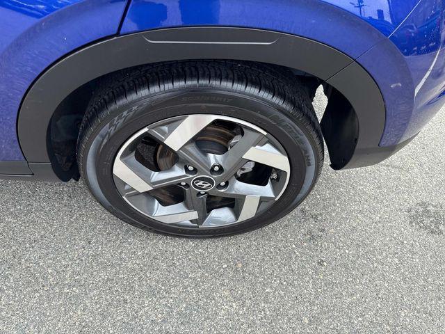 used 2022 Hyundai Venue car, priced at $19,990