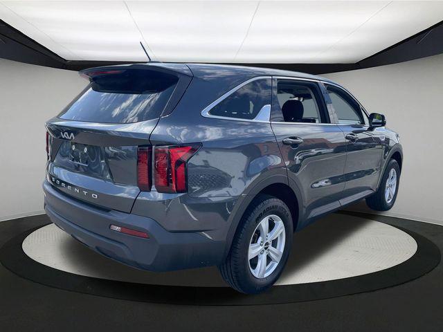 used 2022 Kia Sorento car, priced at $25,590