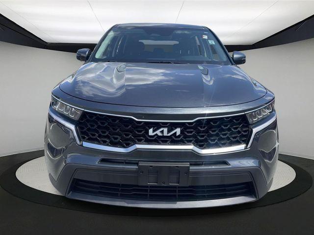 used 2022 Kia Sorento car, priced at $25,590