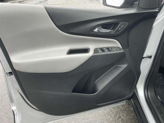 used 2022 Chevrolet Equinox car, priced at $20,290