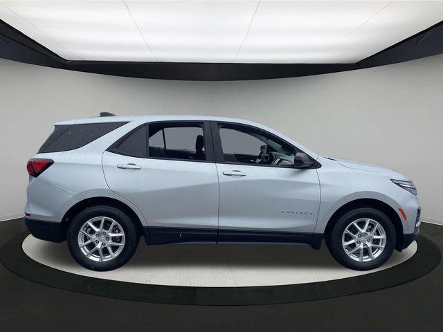 used 2022 Chevrolet Equinox car, priced at $20,290