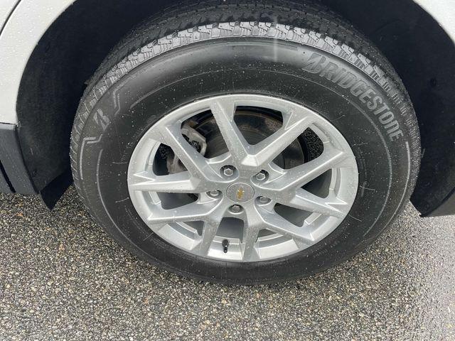 used 2022 Chevrolet Equinox car, priced at $20,290