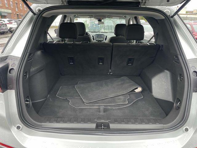 used 2022 Chevrolet Equinox car, priced at $20,290