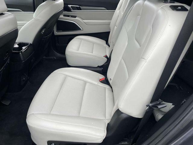 used 2022 Kia Telluride car, priced at $31,390