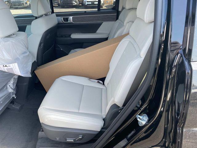 new 2025 Hyundai Santa Fe car, priced at $50,710
