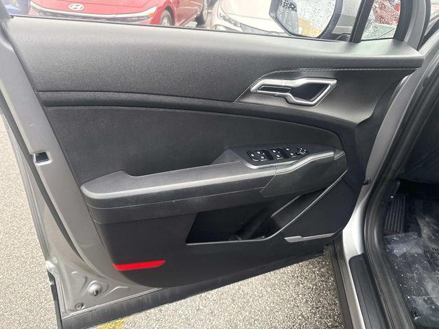 used 2023 Kia Sportage Hybrid car, priced at $24,690