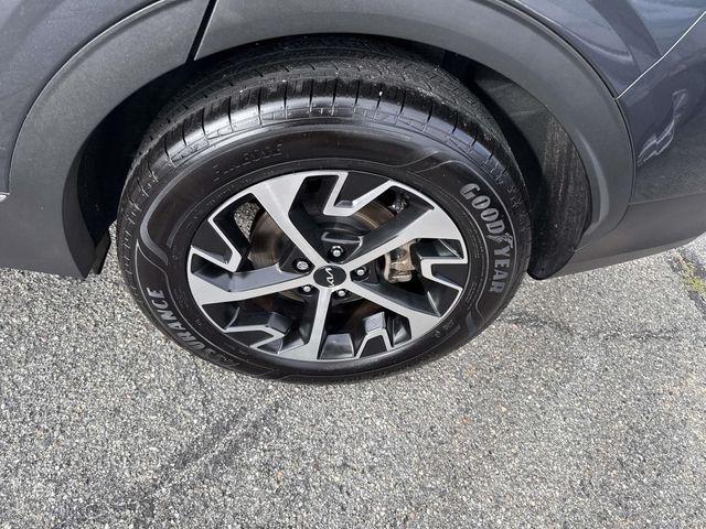 used 2023 Kia Sportage Hybrid car, priced at $27,790