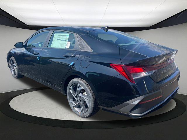 new 2025 Hyundai Elantra car, priced at $25,035