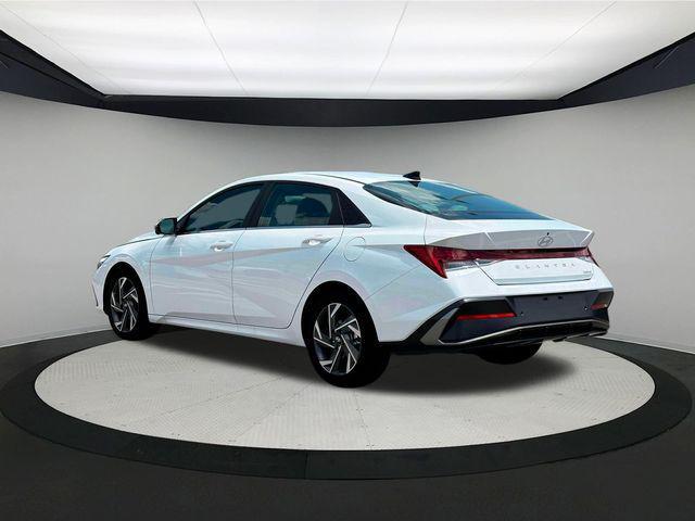 new 2024 Hyundai Elantra car, priced at $29,005