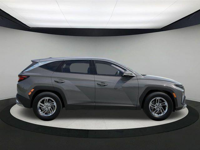 new 2025 Hyundai Tucson car, priced at $32,355