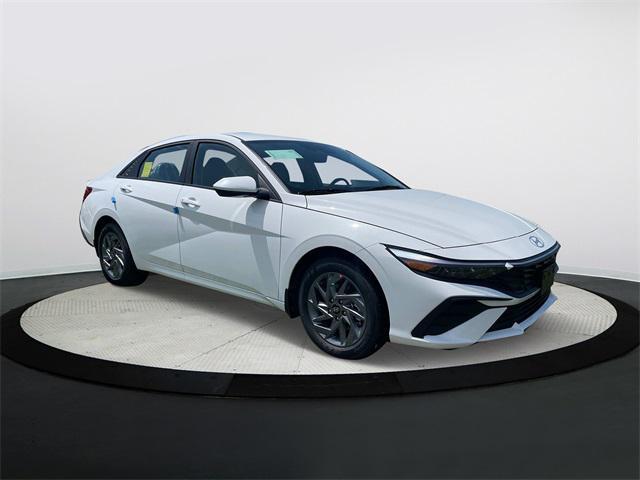 new 2024 Hyundai Elantra car, priced at $25,735