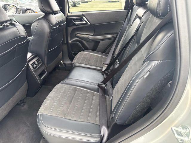used 2024 Mitsubishi Outlander car, priced at $26,990