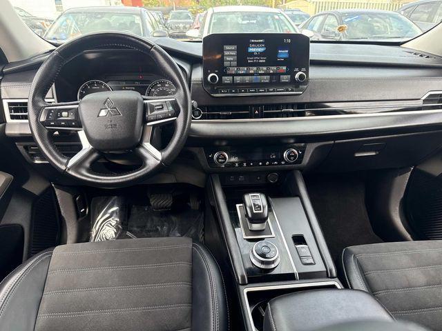 used 2024 Mitsubishi Outlander car, priced at $26,990