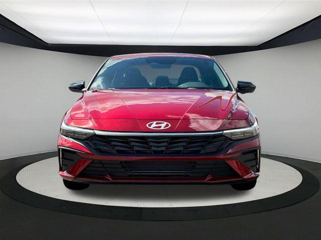 new 2025 Hyundai Elantra car, priced at $25,580