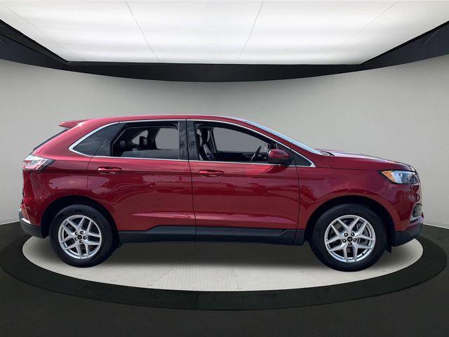 used 2024 Ford Edge car, priced at $17,490