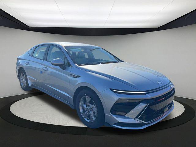 new 2025 Hyundai Sonata car, priced at $27,800